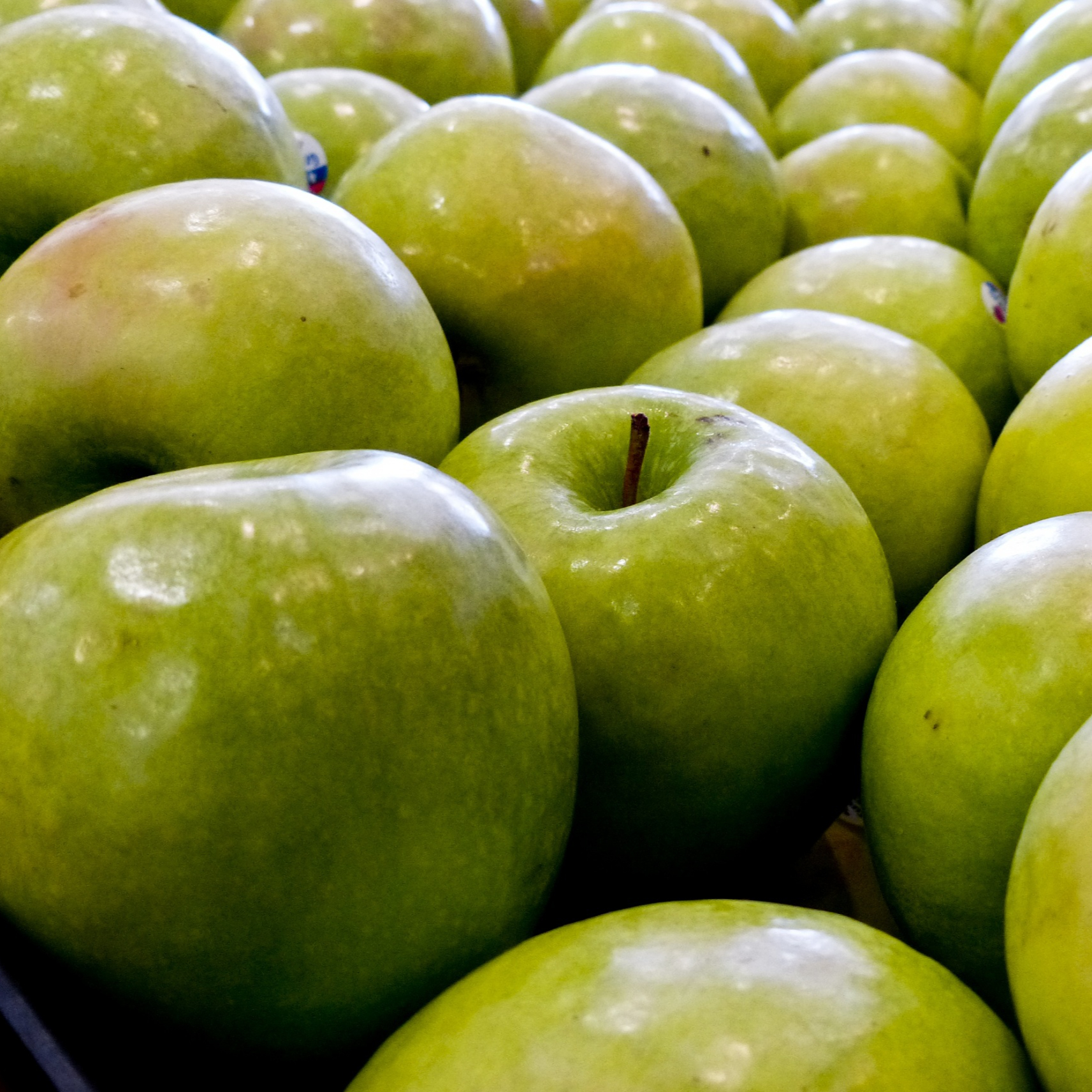 granny-smith-apples-resized.jpg