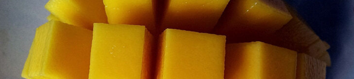 mango-cut-open-opened-mango-fruit-fruit-juicy-preview-resized.jpg