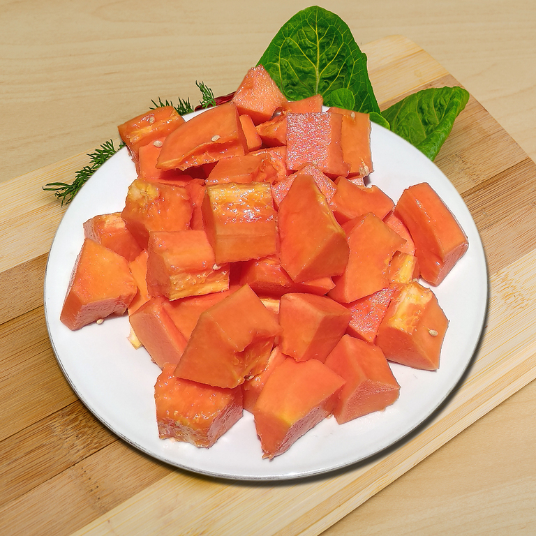 papaya-fruit-nature-fresh-orange-color-papaya-fruit-slices-1628298-pxhere.com-resized.jpg