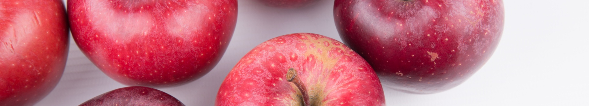 red-apple-1474017030EWc-resized.jpg