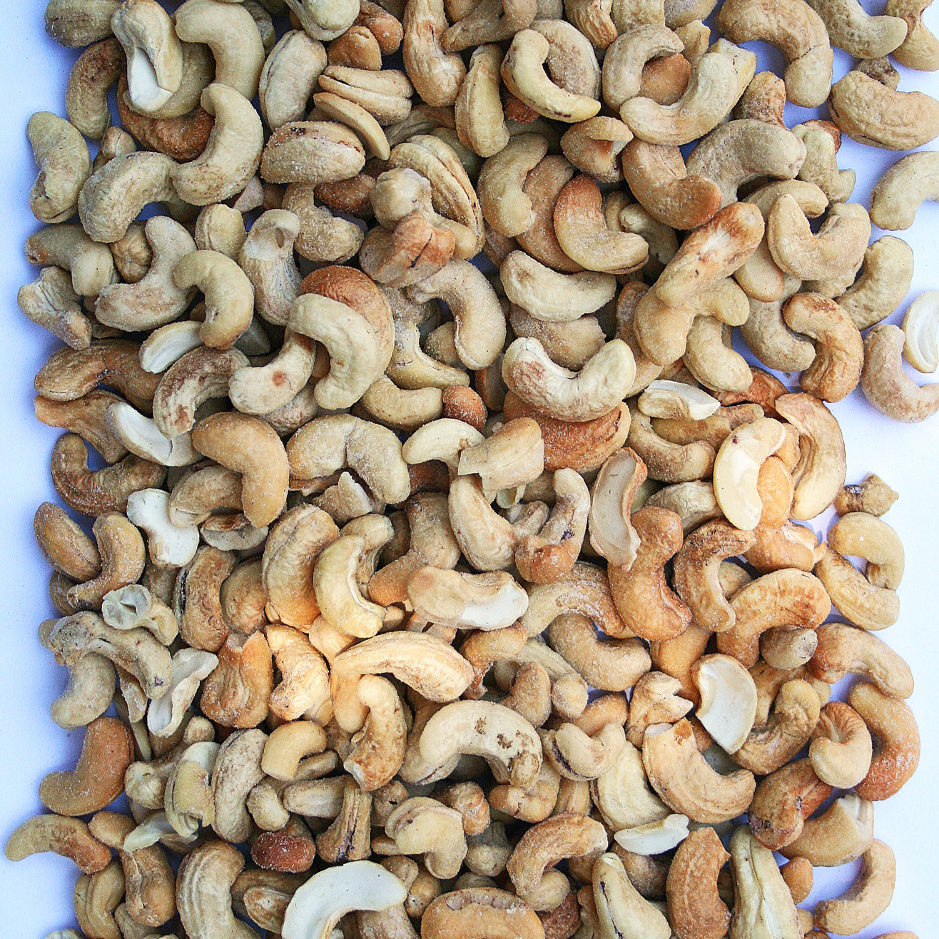 salted-cashew-nuts-1478723738h7f-resized.jpg