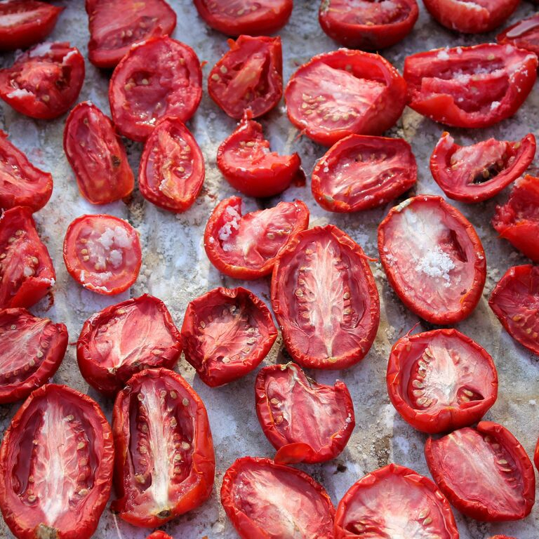 tomatoes-dried-salted-kyrgyzstan-food-tomato-1632668-pxhere.com-resized.jpg