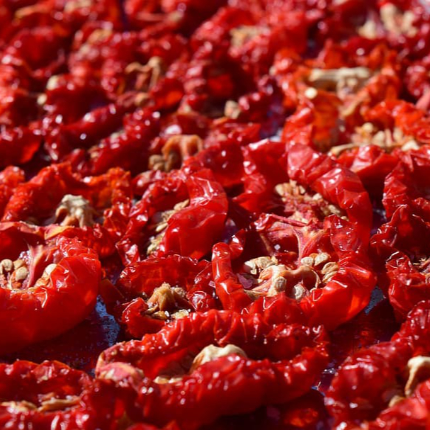 tomatoes-dried-tomatoes-food-fruit-resized.jpg